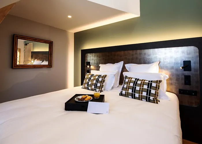 Logis Hôtel Jeanne&Jules Hôtel Spa et Restaurant